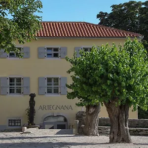 4* krevet i doručak Artegnana 1798
